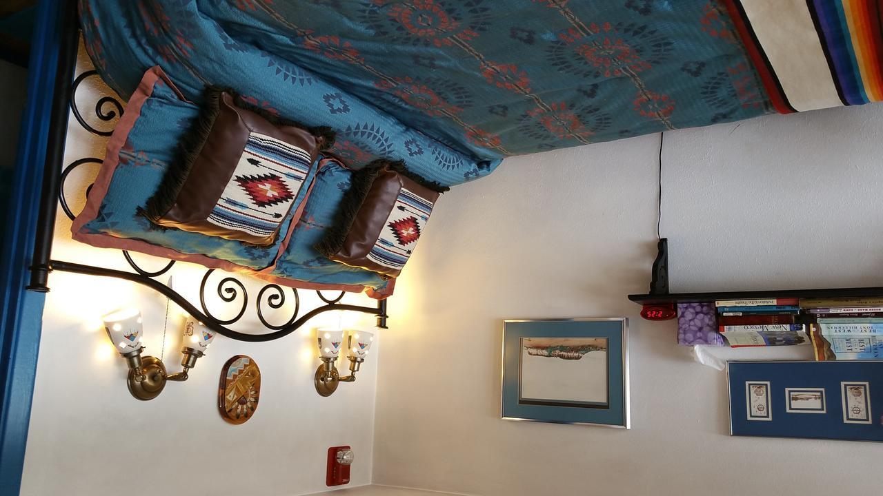 Inn At Halona Zuni Bilik gambar